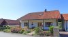 Familientraum mit viel Herz und Potential zum Mehrgenerationen-Haus im idyllischen Niederbayern - Hausfront mit Vorgarten