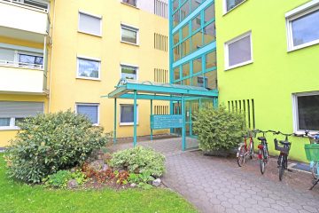 Moosach: moderne 3-4 Zimmer Wohnung mit traumhaftem Ausblick über München – nahe S- und U-Bahn, 80992 München, Wohnung