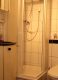 Vermietet: Traumhafte 4-Zi-Wohnung mit 300 qm Garten in Trudering - Dusche im Keller