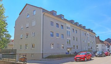 Moderne 2,5-Zi-Whg. (2016 saniert) mit Südbalkon und SZ mit Ankleide, 81673 München, Etagenwohnung