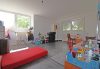 Karlsfeld: Helle und geräumige 3,5-4-Zi-Whg. mit Süd-Ost-Balkon und Top-Infrastruktur - Master-Schafzimmer
