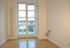 Traumhafte, helle und sanierte Altbauwohnung mit 4-Zi., süd-west-Balkon und Gartenanteil - eigene Küche